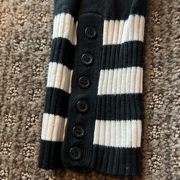 Express Womens Black and White Stripe Turtleneck Sweater - Picture 2 of 4